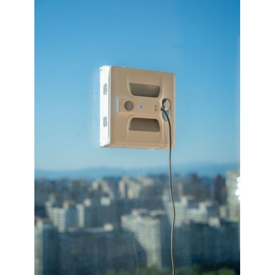 HUTT WINDOW CLEANING ROBOT A1